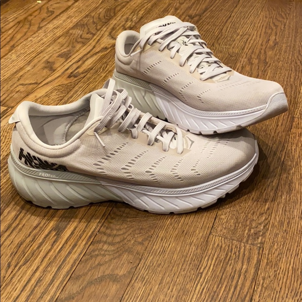 HOKA ONE ONE ONE Mach 2 M9.5